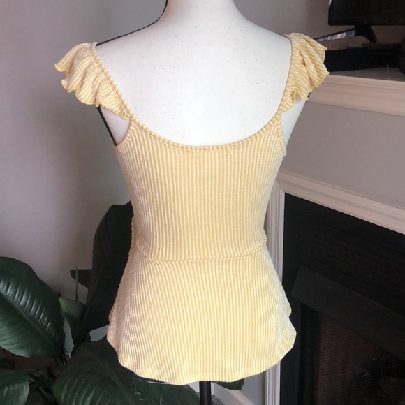Yellow frilly vneck tank - Picture 4 of 5